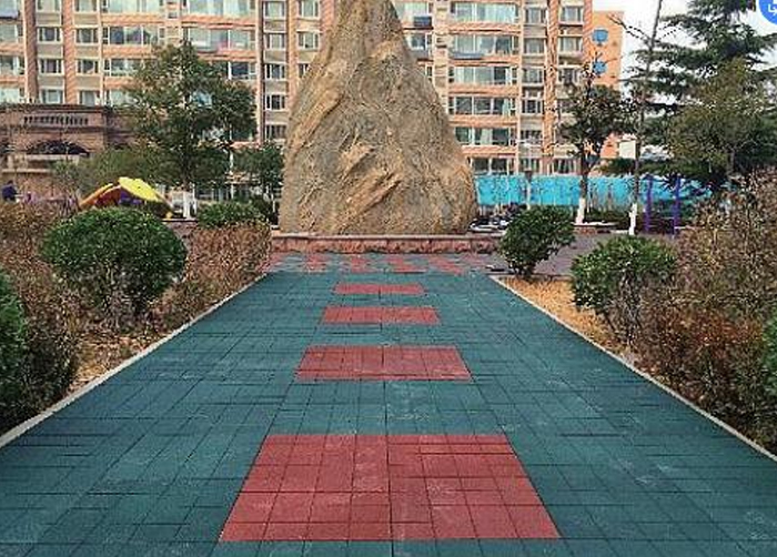 十六方格砖